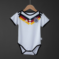 26-27 Germany Baby Home