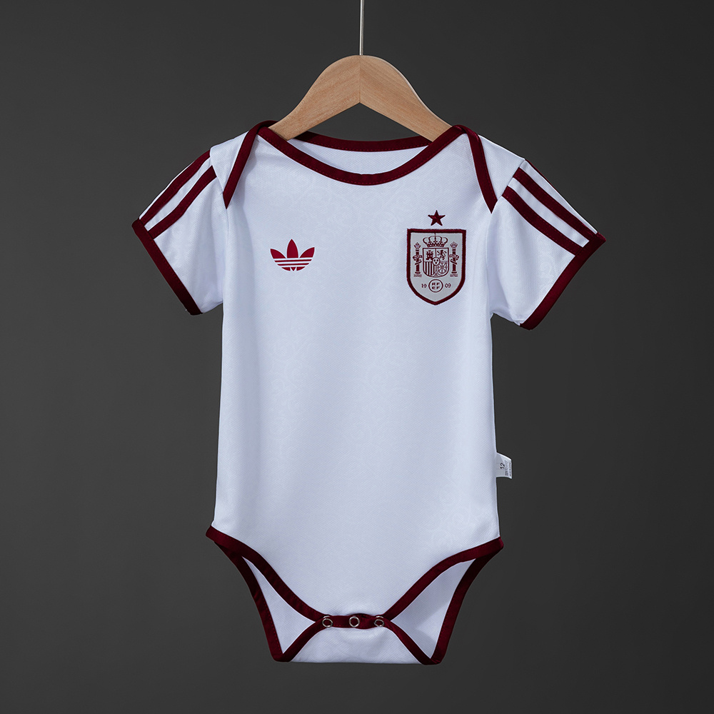 26-27 Spain Baby Home