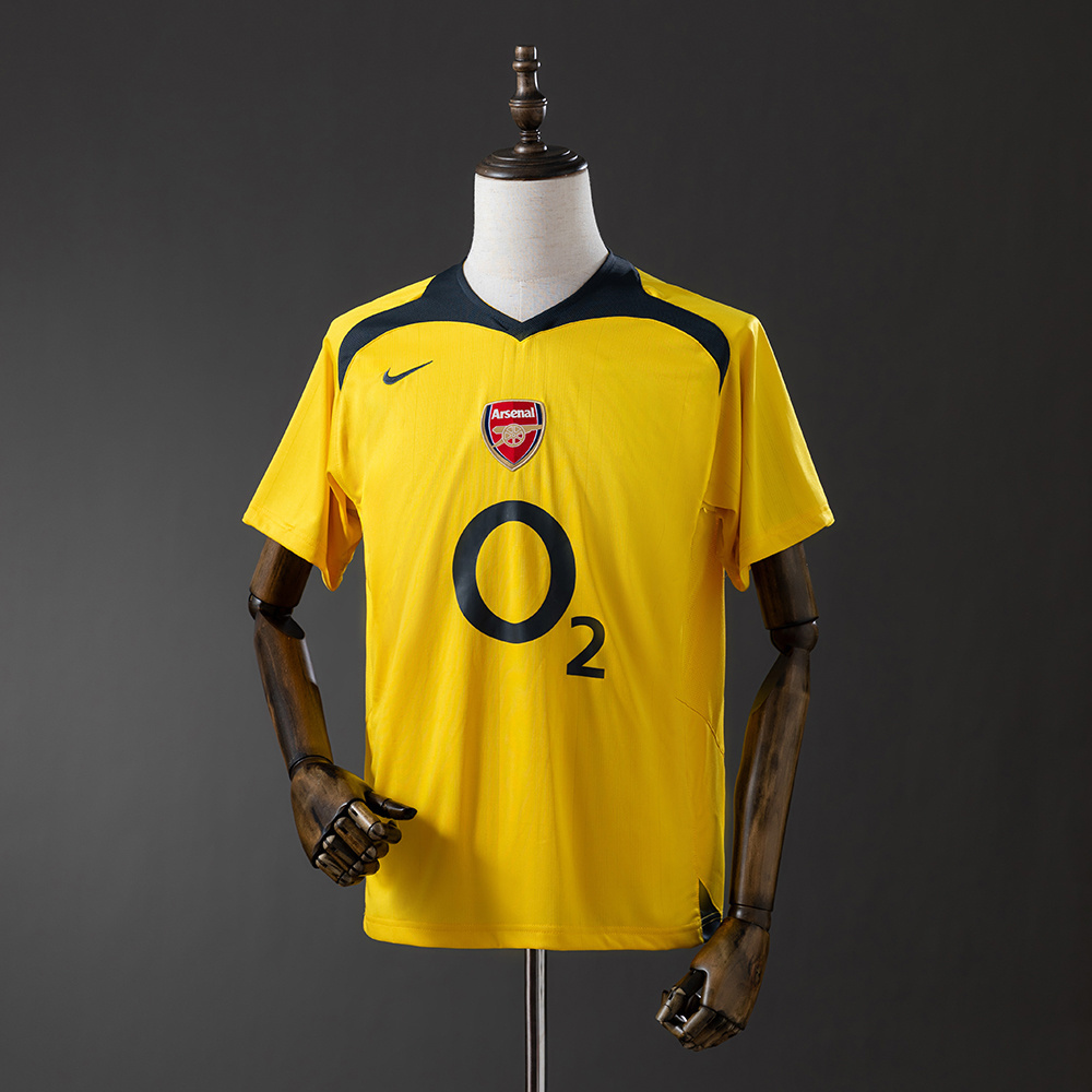 Retro Arsenal Away 03-05
