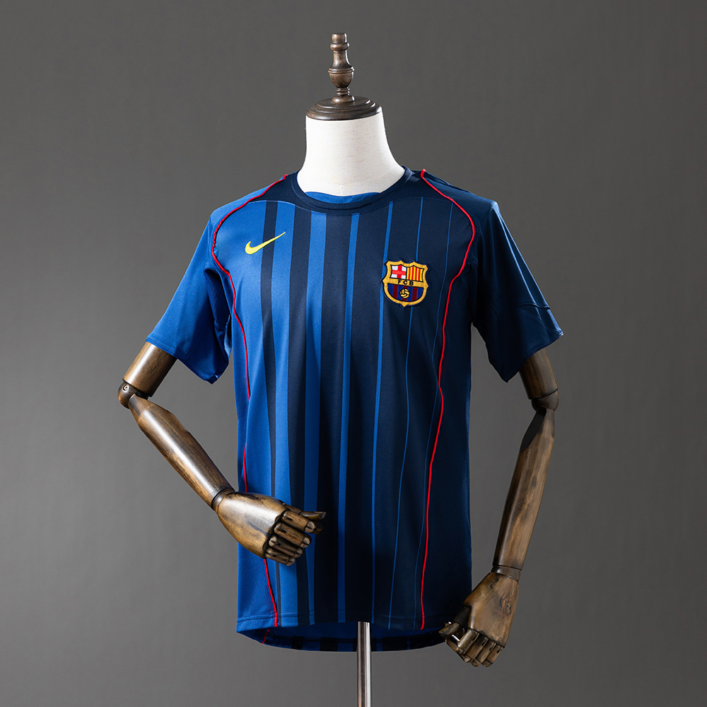 Retro Barcelona Away 04-05