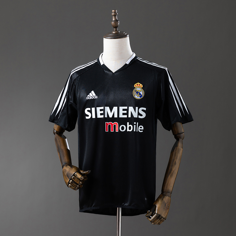 Retro Real Madrid third 04-05